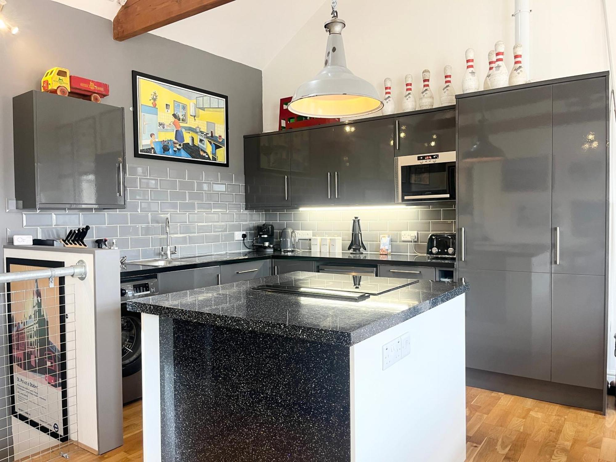 Stylish~tasteful~2bed~2bath~central~townhouse Сasa de vacaciones *