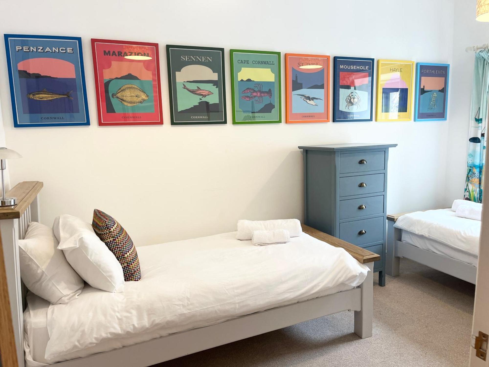 Stylish~tasteful~2bed~2bath~central~townhouse Penzance